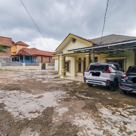 Reddoorz Syariah Near Rsud Dr Hm Rabain Hotell Muaraenim Exteriör bild