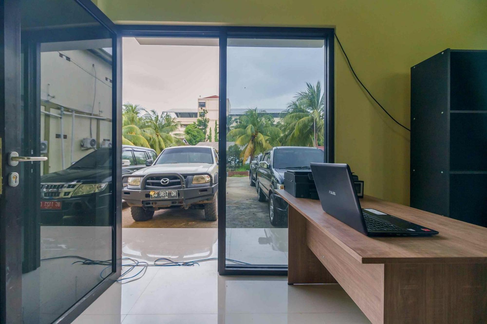 Reddoorz Syariah Near Rsud Dr Hm Rabain Hotell Muaraenim Exteriör bild
